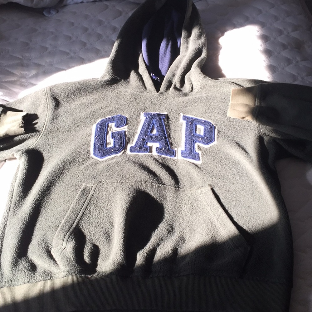 Hunter green gap hoodie